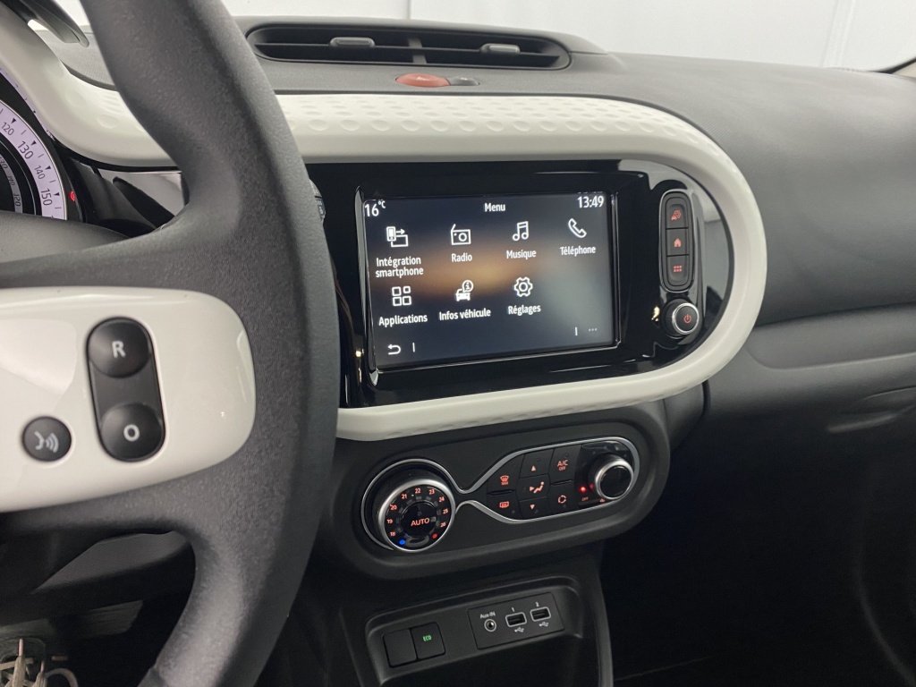 RENAULT Twingo Zen III Achat Integral 21 - ref: 6-2971x236462 - Photo 18