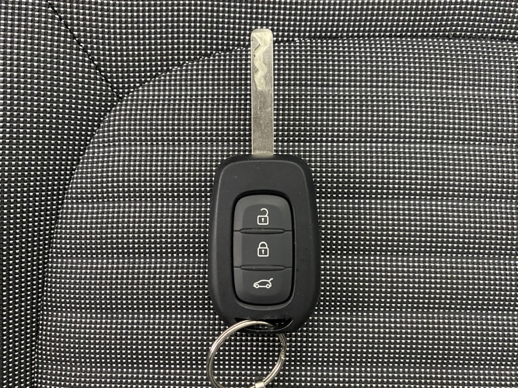 RENAULT Twingo Zen III Achat Integral 21 - ref: 6-2971x236462 - Photo 20