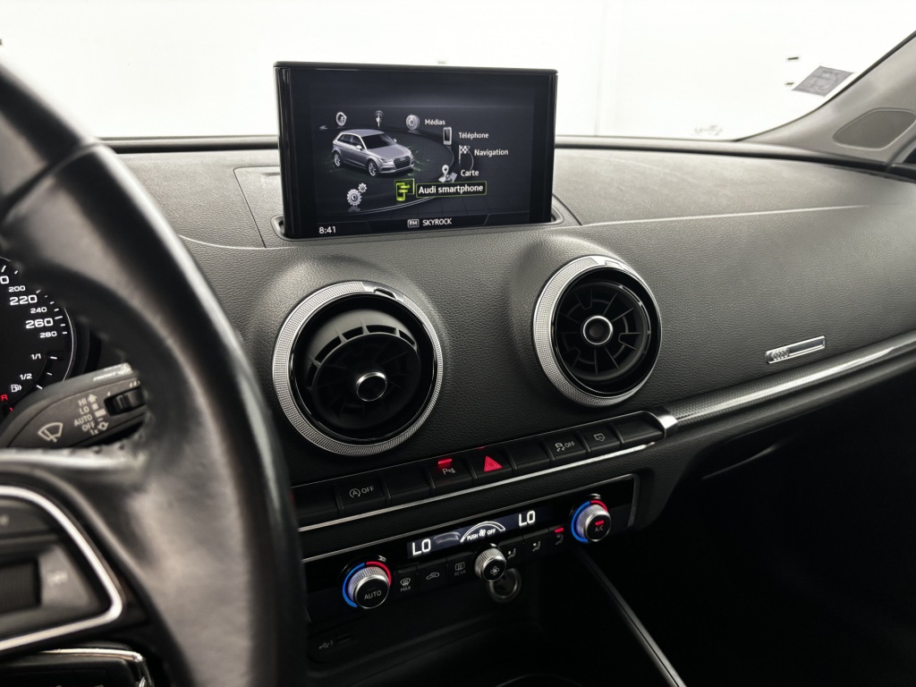 AUDI A3 Sportback Design 35 TFSI CoD 150 S tronic 7 - ref: 6-2971x236495 - Photo 17