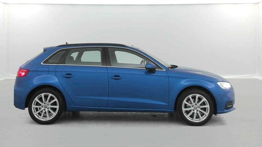 AUDI A3 Sportback Design 35 TFSI CoD 150 S tronic 7 - ref: 6-2971x236495 - Photo 6