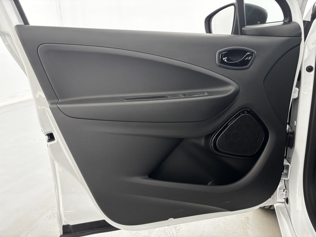 RENAULT Zoe Life R110 Achat Integral 21 - ref: 6-2971x237158 - Photo 12