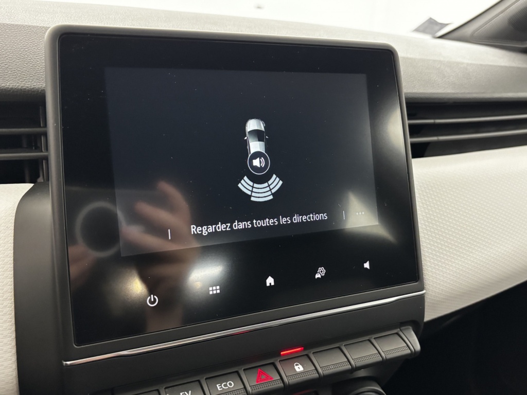 RENAULT Clio Limited E-Tech 140 21N - ref: 6-2971x237212 - Photo 18