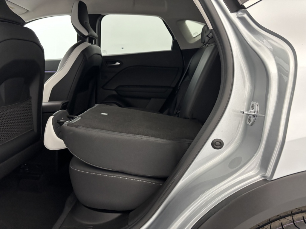 RENAULT Captur Intens E-Tech 145 21 - ref: 6-2971x237215 - Photo 11