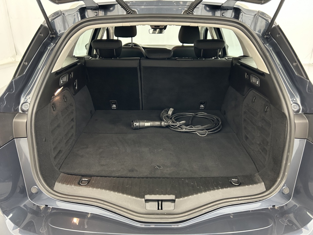 RENAULT Megane Estate Business E-TECH Plug-In Hybride 160 - ref: 6-2971x237256 - Photo 9