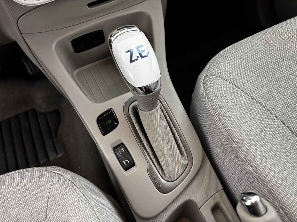 RENAULT Zoe Zen R90 Achat Integral - ref: 6-2971x237300 - Photo 19