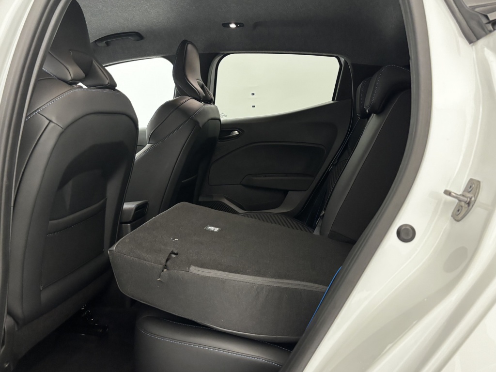 RENAULT Clio Esprit Alpine E-Tech full hybrid 145 - ref: 6-2971x237441 - Photo 11