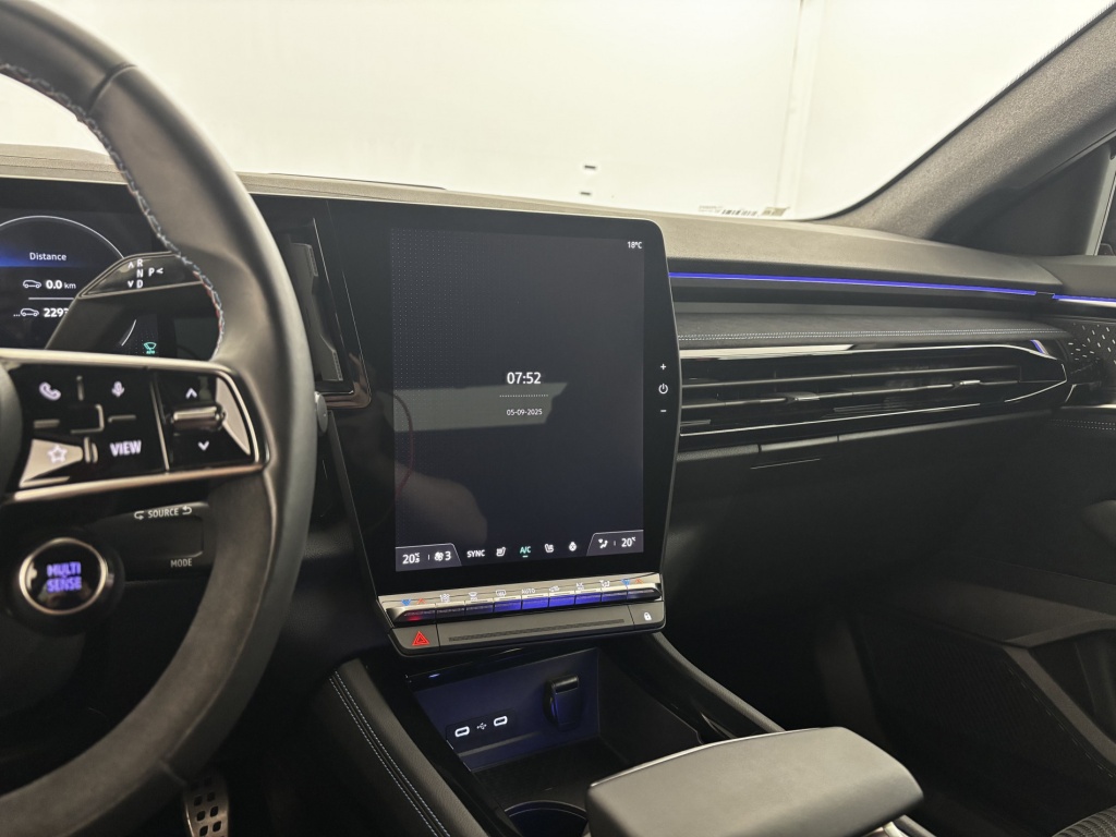 RENAULT Austral Iconic esprit Alpine E-Tech hybrid 200 - ref: 6-2971x237442 - Photo 18