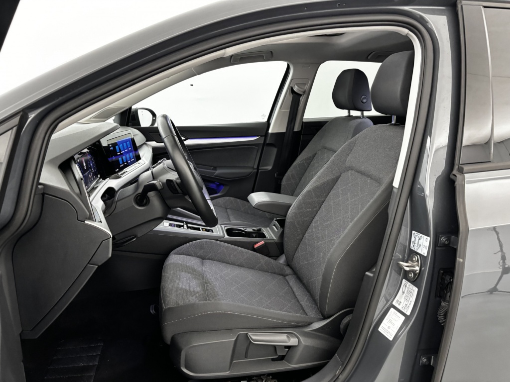 VOLKSWAGEN Golf MATCH 1.5 eTSI OPF 130 DSG7 - ref: 6-2971x237715 - Photo 13