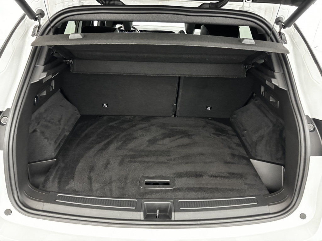 RENAULT Austral Iconic esprit Alpine E-Tech hybrid 200 - ref: 6-2971x237752 - Photo 9