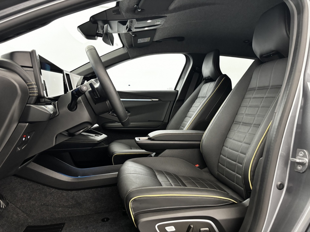 RENAULT Megane Iconic 220 ch autonomie confort GSR2 - ref: 6-2971x237793 - Photo 13