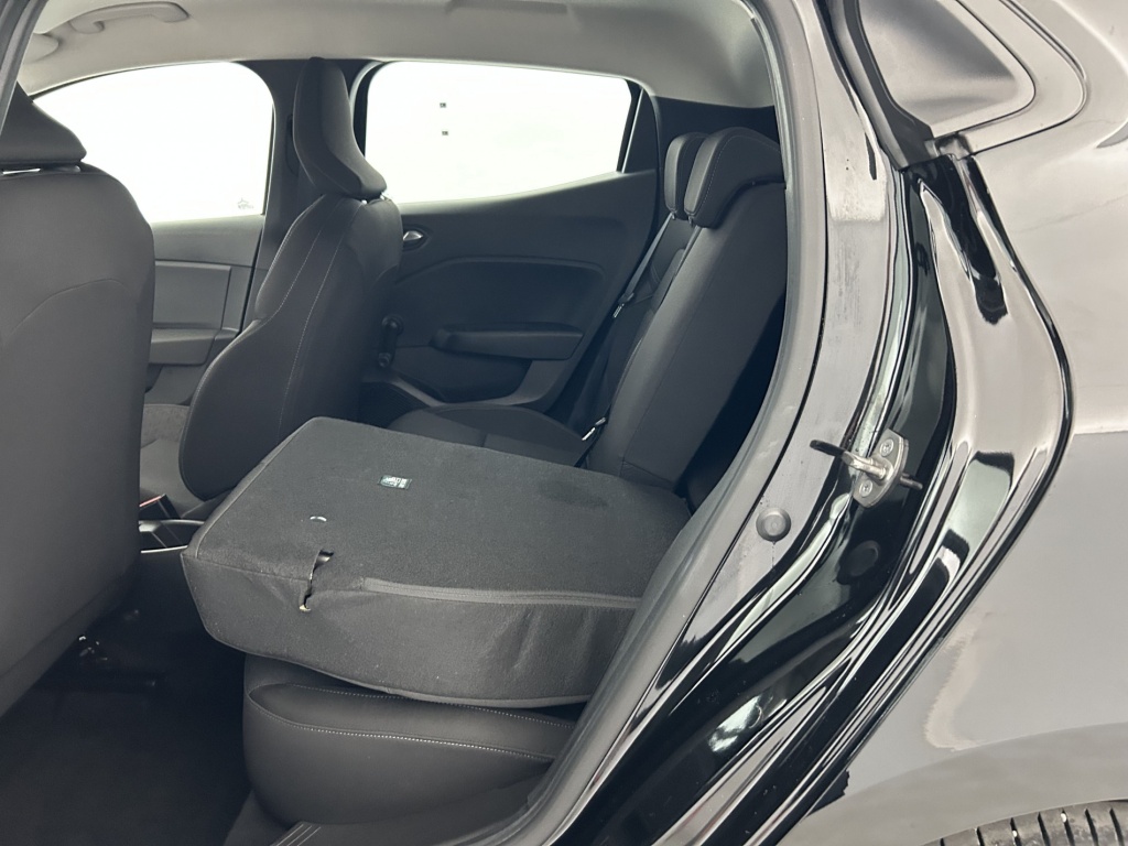 RENAULT Clio Equilibre TCe 90 - ref: 6-2971x237796 - Photo 11