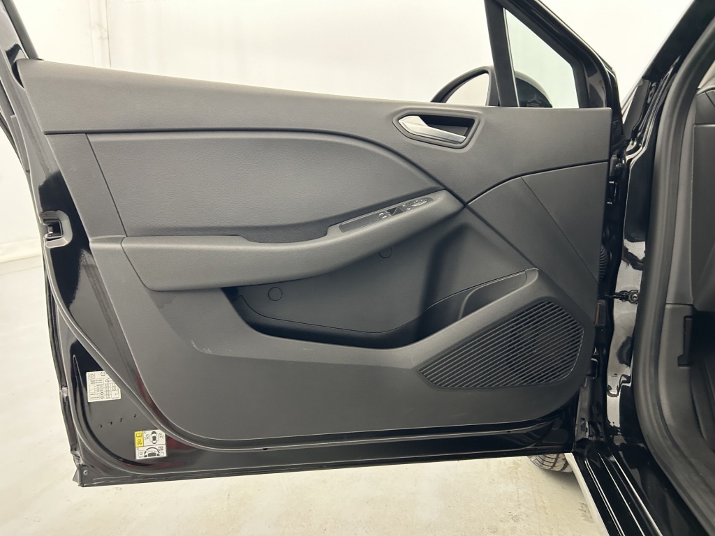 RENAULT Clio Equilibre TCe 90 - ref: 6-2971x237796 - Photo 12