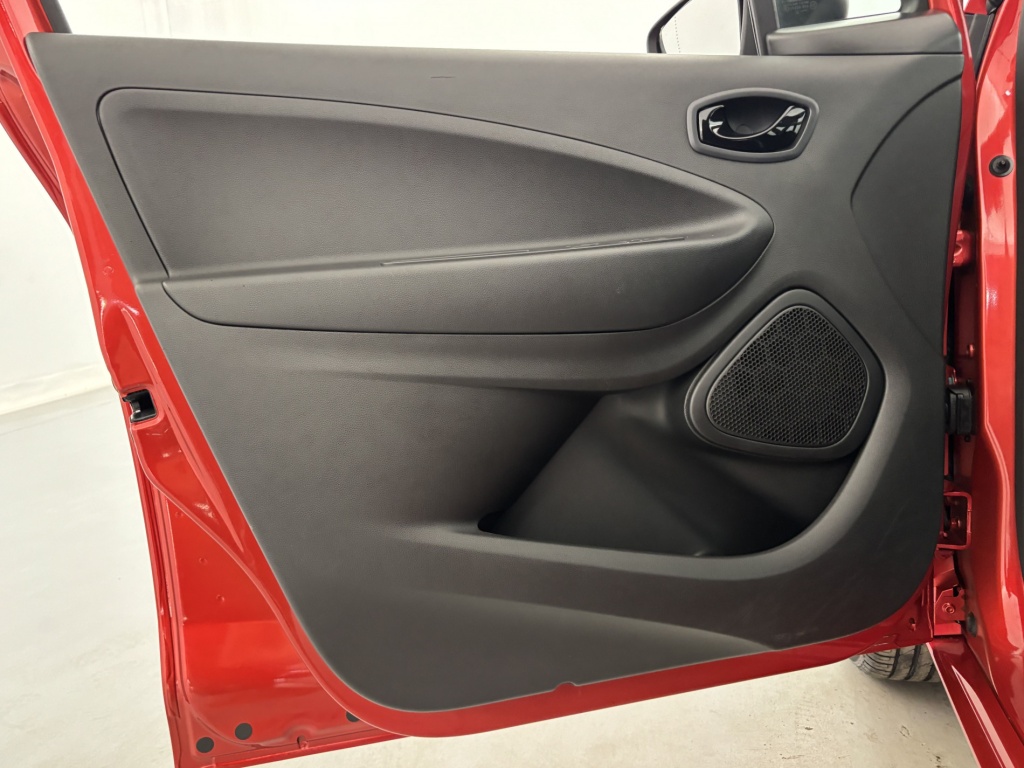 RENAULT Zoe Equilibre R110 Achat Integral 22B - ref: 6-2971x237818 - Photo 12