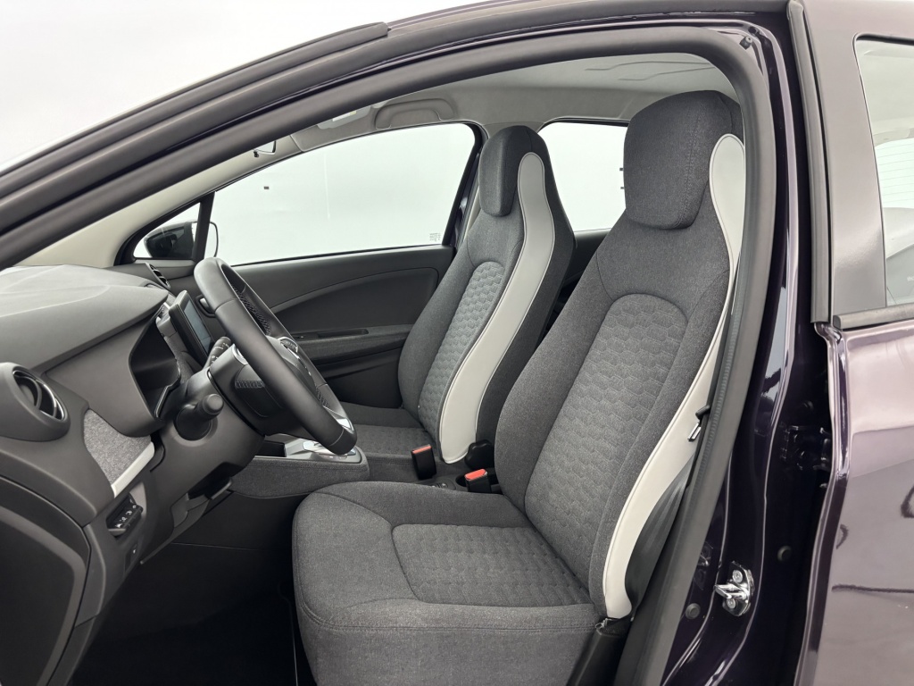 RENAULT Zoe Evolution R110 Achat Integral 22B - ref: 6-2971x237820 - Photo 13