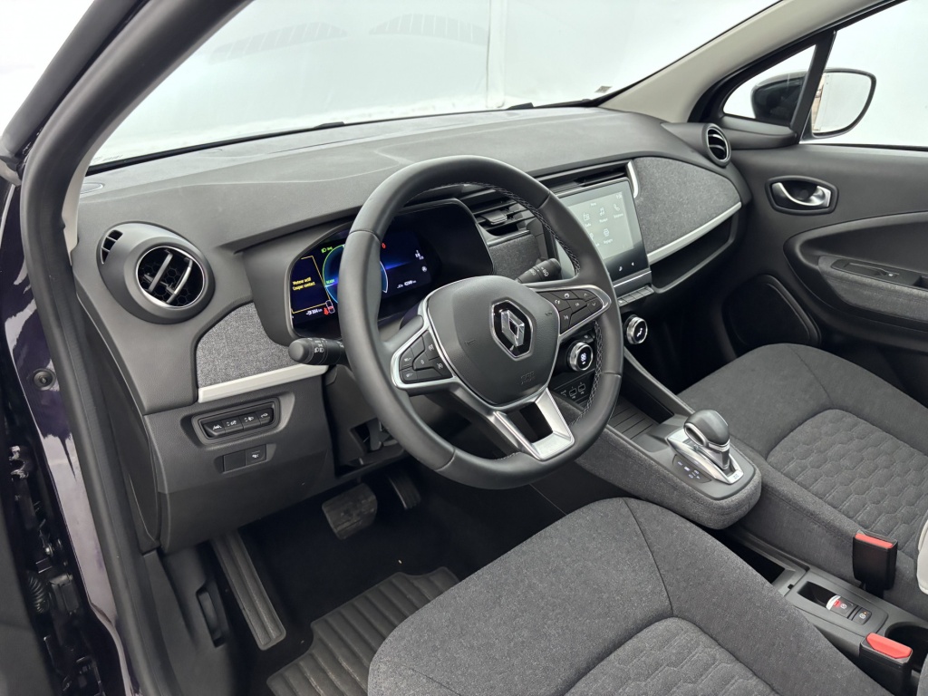 RENAULT Zoe Evolution R110 Achat Integral 22B - ref: 6-2971x237820 - Photo 14