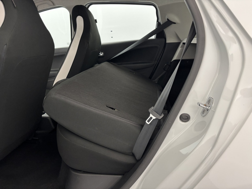 RENAULT Zoe Business R110 Achat Integral 21 - ref: 6-2971x237900 - Photo 11