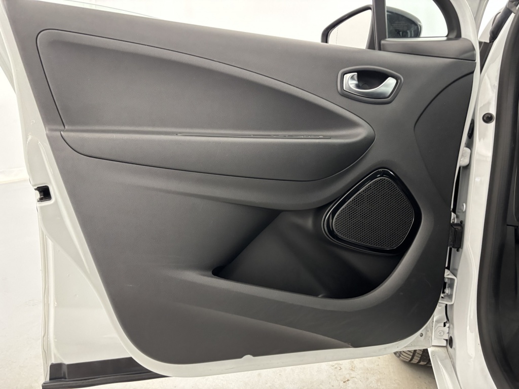 RENAULT Zoe Business R110 Achat Integral 21 - ref: 6-2971x237900 - Photo 12