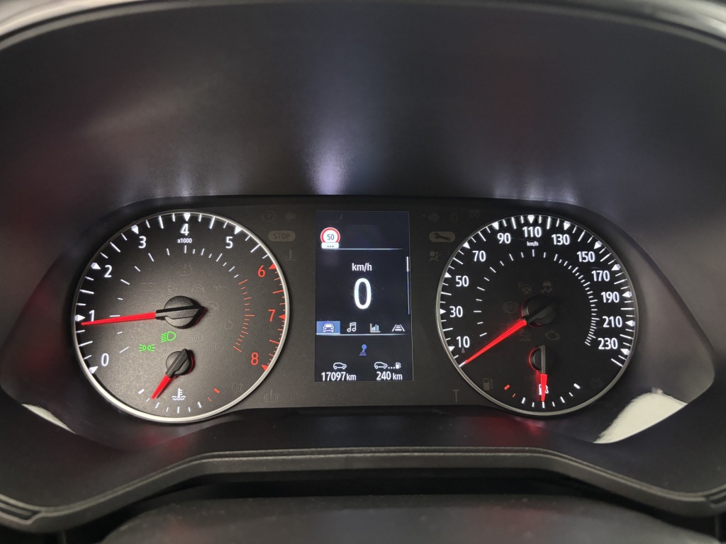 RENAULT Clio Equilibre TCe 90 - ref: 6-2971x238500 - Photo 17