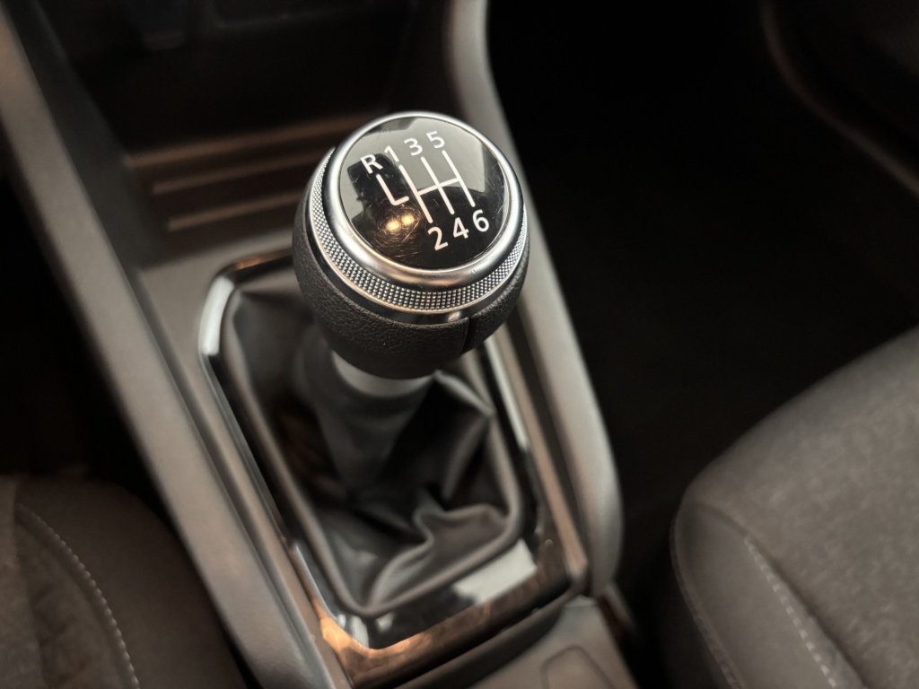 RENAULT Clio Equilibre TCe 90 - ref: 6-2971x238500 - Photo 19