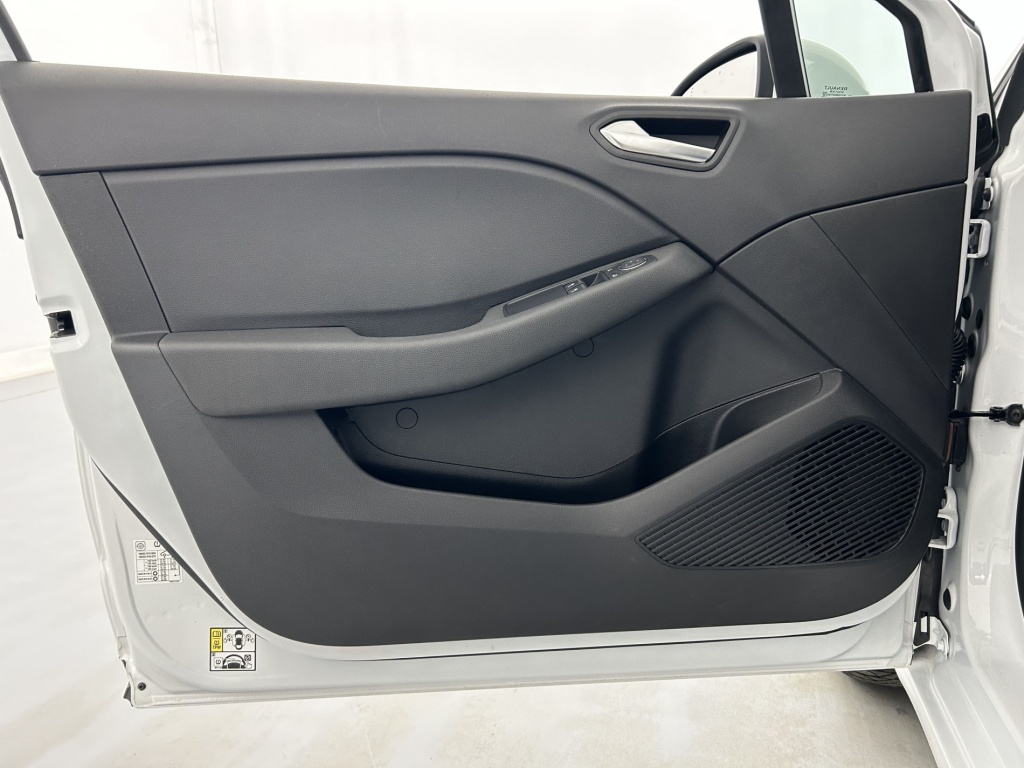 RENAULT Clio Zen SCe 65 21 - ref: 6-2971x238503 - Photo 12