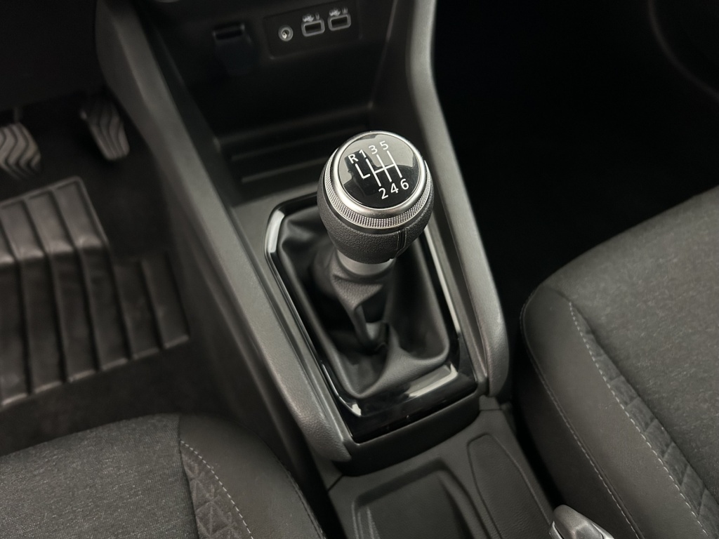 RENAULT Clio Equilibre TCe 90 - ref: 6-2971x238662 - Photo 19