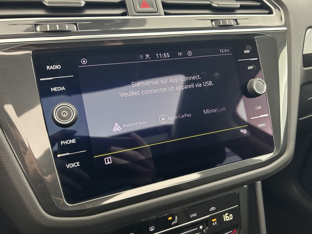 VOLKSWAGEN Tiguan Life Plus 1.5 TSI 150ch DSG7 - ref: 6-2971x238762 - Photo 16