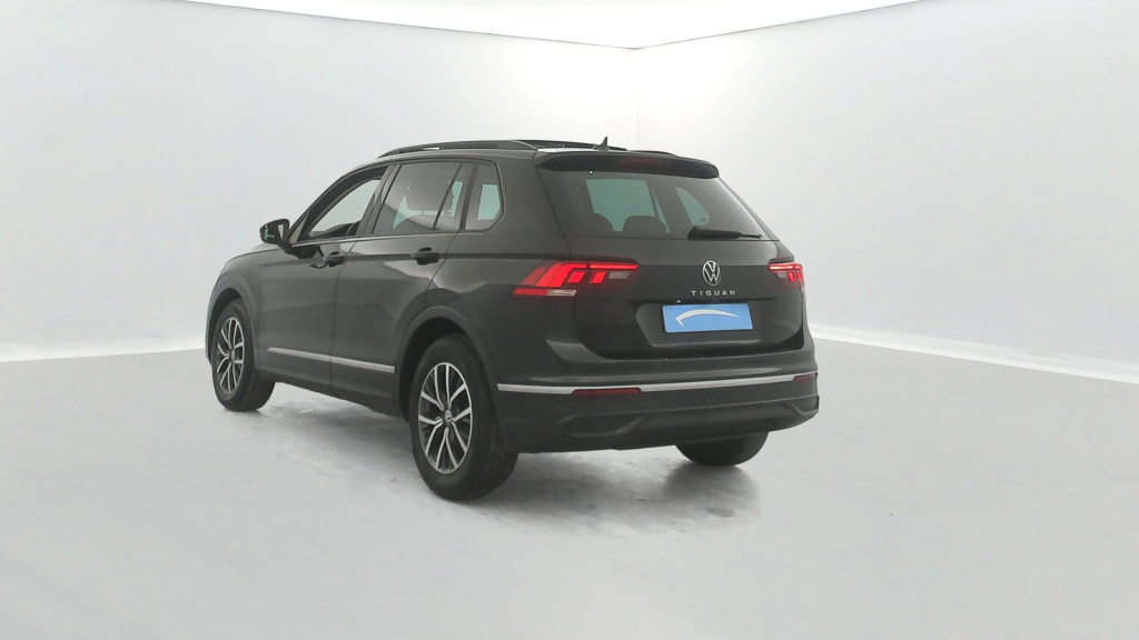 VOLKSWAGEN Tiguan Life Plus 1.5 TSI 150ch DSG7 - ref: 6-2971x238762 - Photo 3
