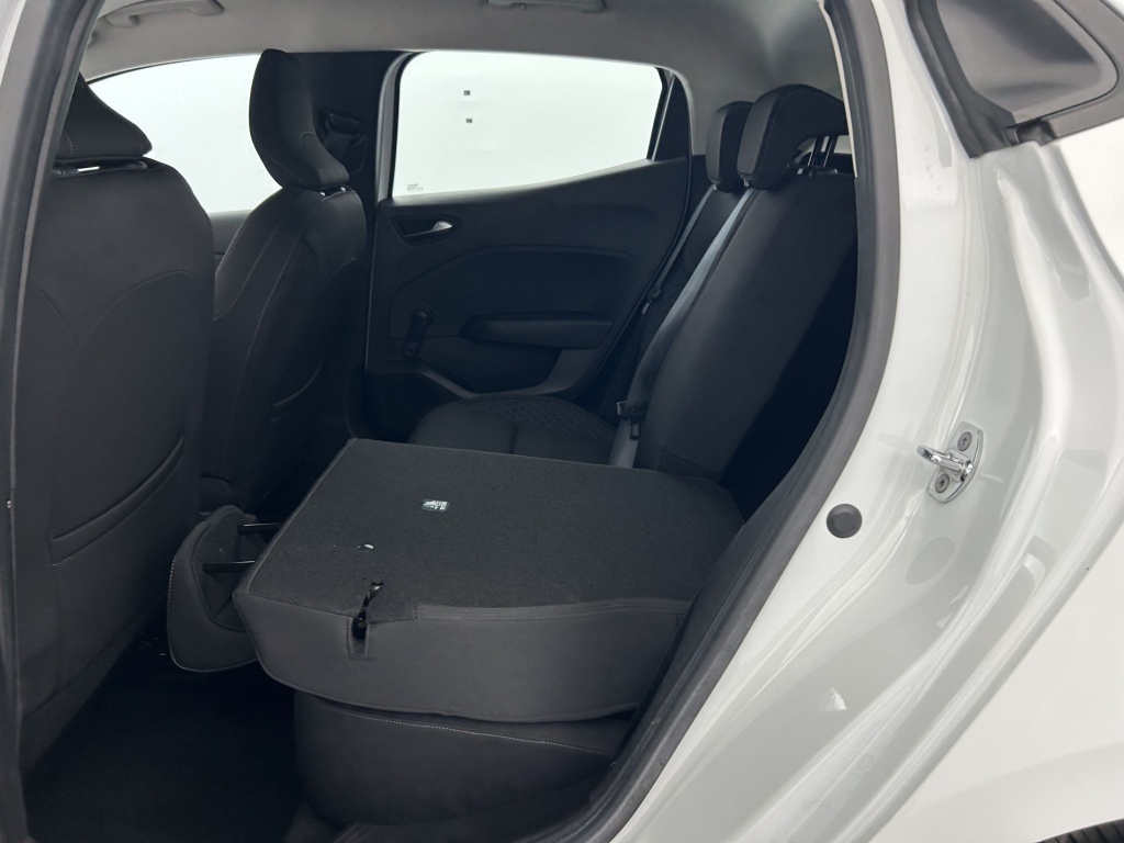 RENAULT Clio Business Blue dCi 85 - ref: 6-2971x238881 - Photo 11