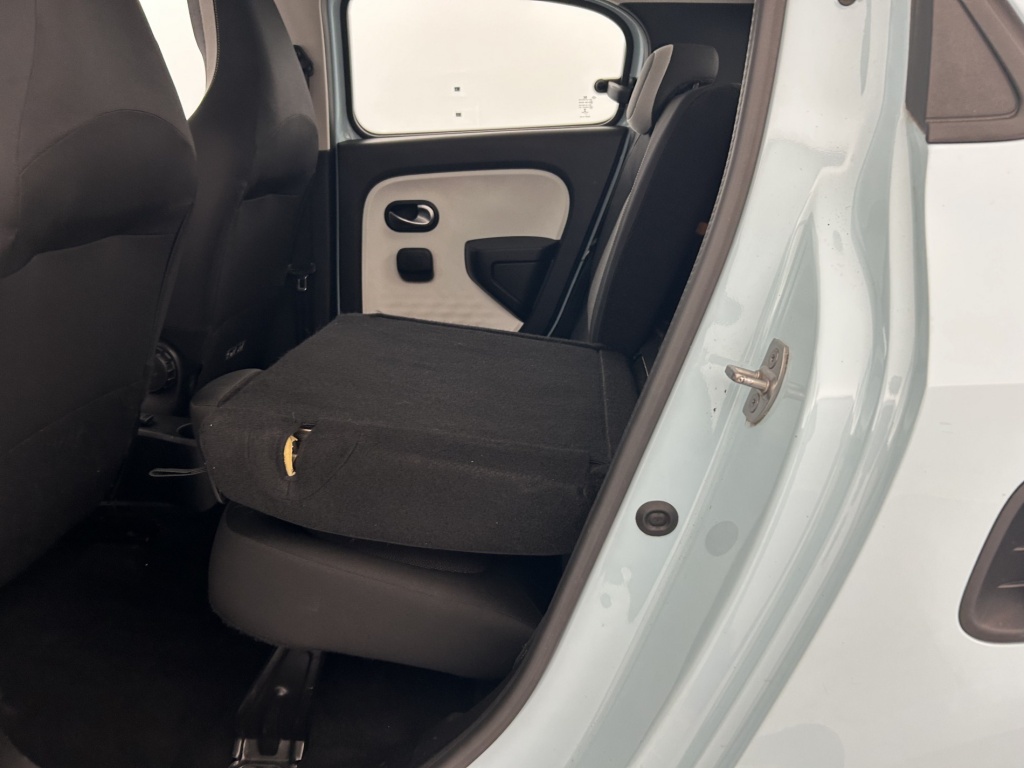RENAULT Twingo Zen III Achat Integral 21 - ref: 6-2971x239001 - Photo 11