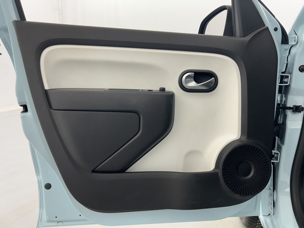 RENAULT Twingo Zen III Achat Integral 21 - ref: 6-2971x239001 - Photo 12