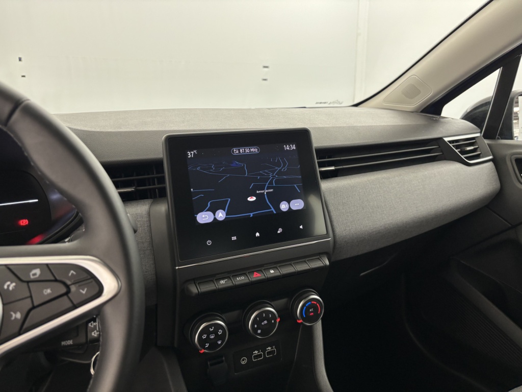 RENAULT Clio Evolution TCe 90 - ref: 6-2971x239598 - Photo 16