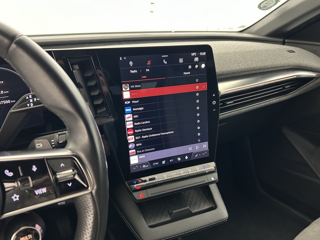 RENAULT Megane Techno EV60 220 ch super charge - ref: 6-2971x240511 - Photo 17