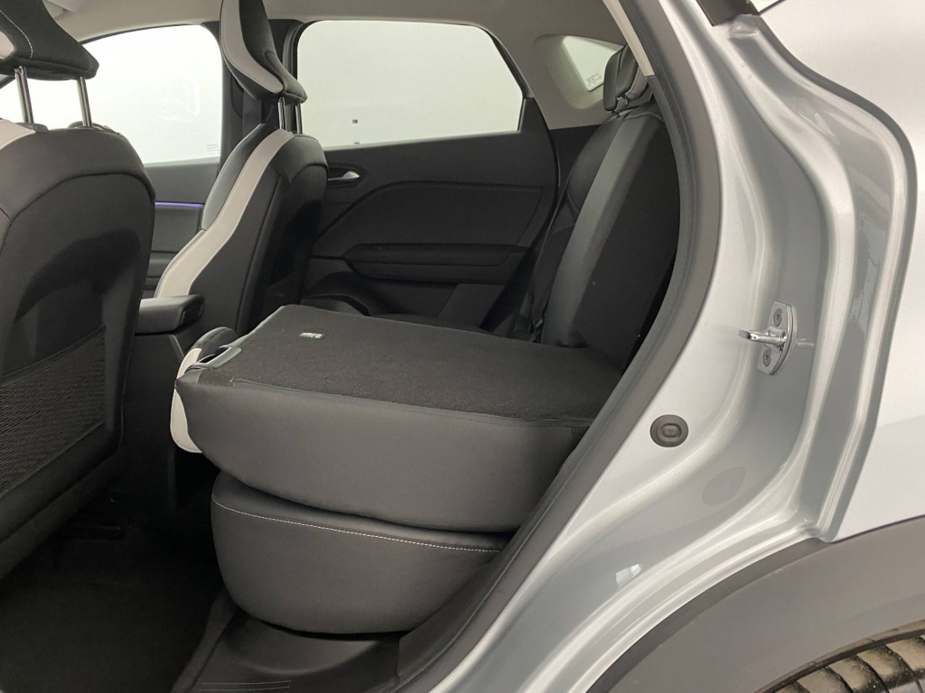 RENAULT Captur Intens E-Tech Plug-in 160 - ref: 6-2971x240513 - Photo 9