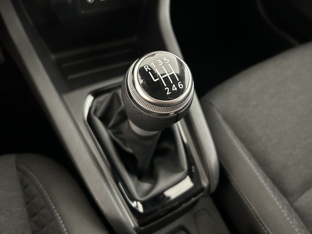 RENAULT Clio Equilibre TCe 90 - ref: 6-2971x240599 - Photo 19