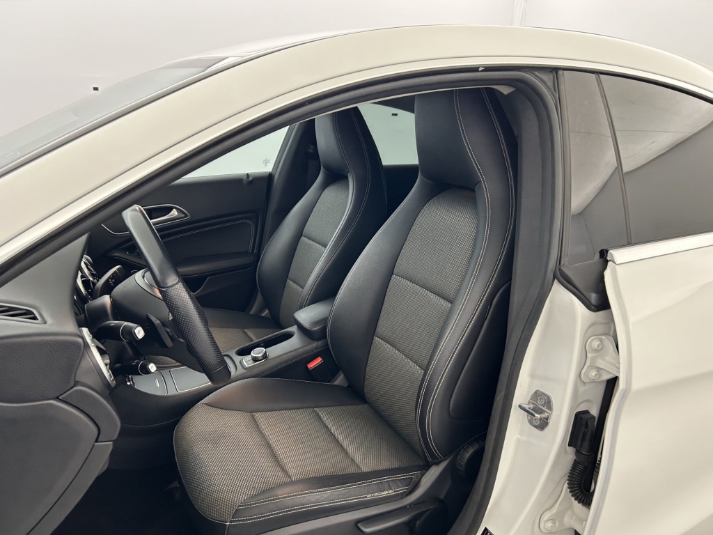 MERCEDES CLA Inspiration 200 d 7G-DCT - ref: 6-2971x240673 - Photo 13