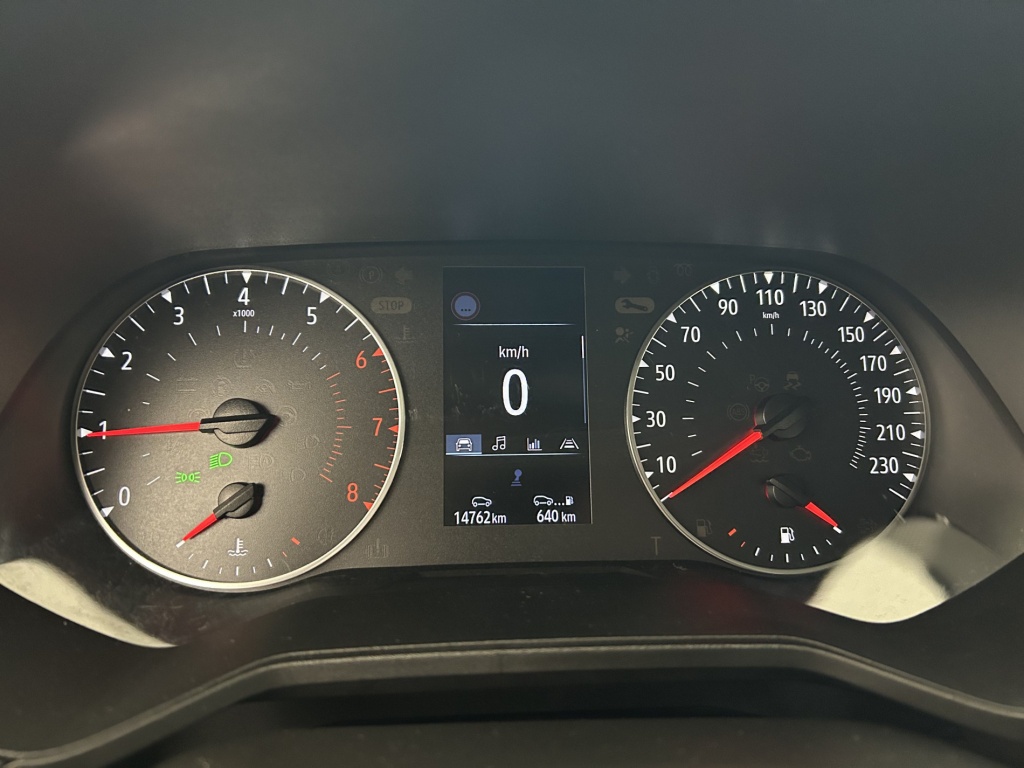 RENAULT Clio Equilibre TCe 90 - ref: 6-2971x241460 - Photo 17