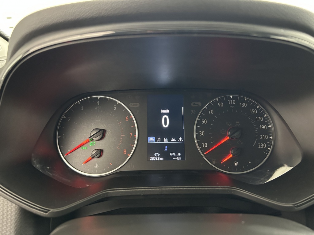 RENAULT Clio Equilibre TCe 90 - ref: 6-2971x241536 - Photo 17