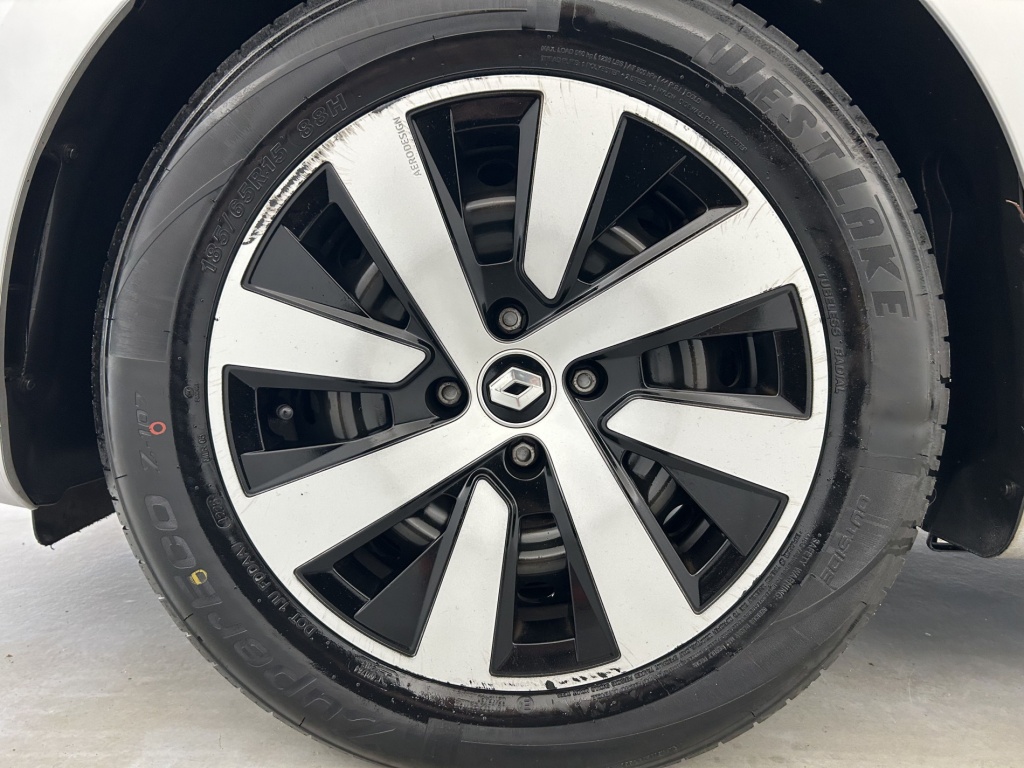 RENAULT Clio Equilibre TCe 90 - ref: 6-2971x241536 - Photo 20