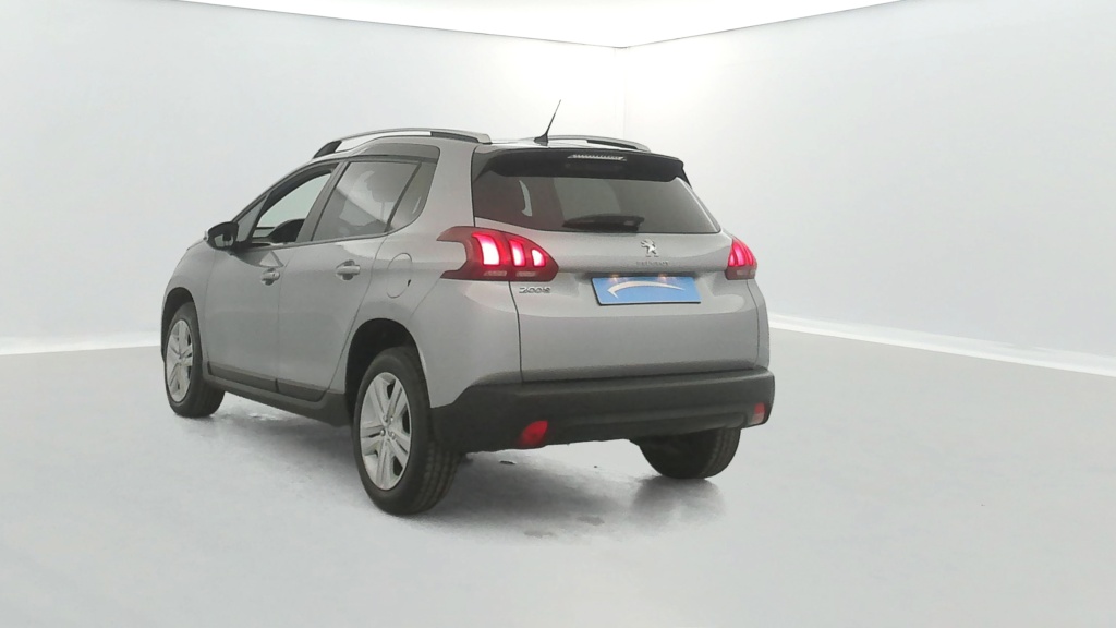 PEUGEOT 2008 Style BlueHDi 100ch BVM6 - ref: 6-2971x241607 - Photo 3