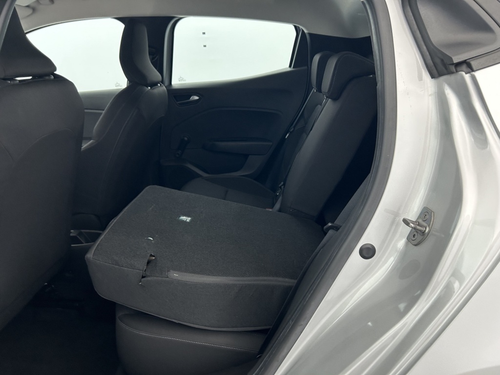 RENAULT Clio Equilibre TCe 90 - ref: 6-2971x241613 - Photo 11