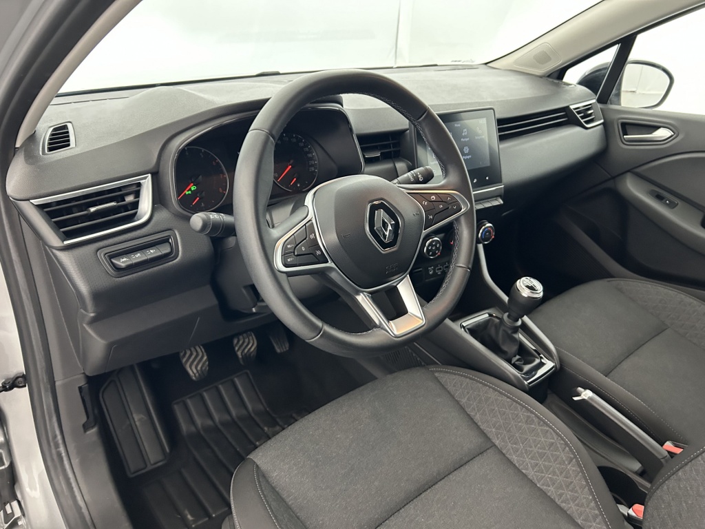 RENAULT Clio Equilibre TCe 90 - ref: 6-2971x241613 - Photo 14