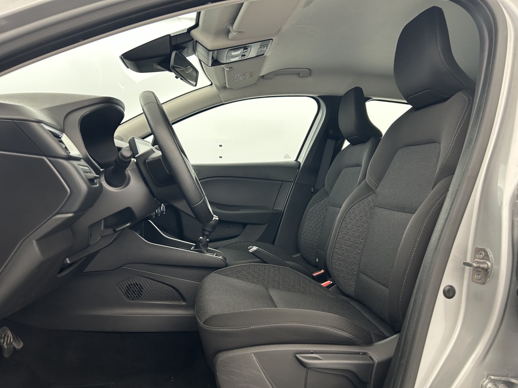 RENAULT Clio Equilibre TCe 90 - ref: 6-2971x241614 - Photo 13