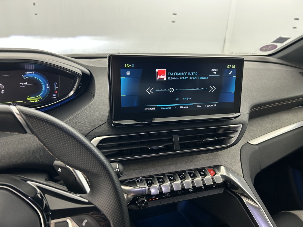 PEUGEOT 3008 GT Pack Hybrid 225 e-EAT8 - ref: 6-2971x241721 - Photo 17