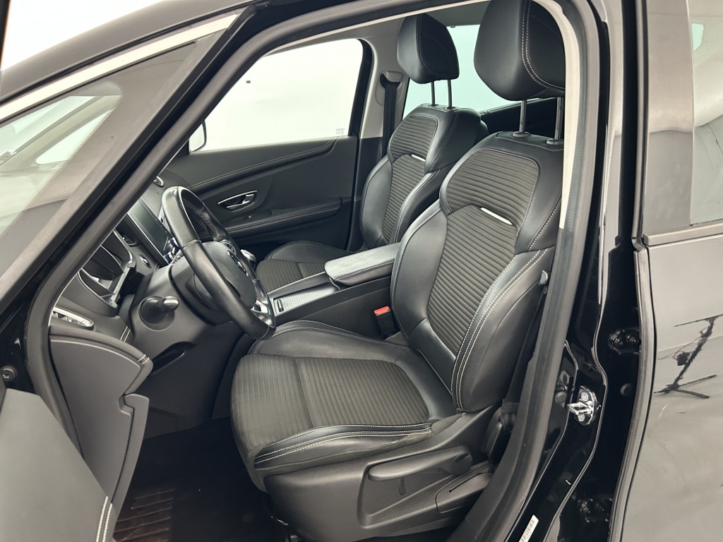 RENAULT Grand Scenic Intens dCi 130 Energy - ref: 6-2971x242303 - Photo 12