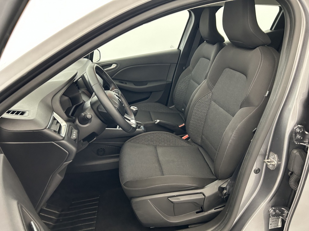 RENAULT Clio Equilibre TCe 90 - ref: 6-2971x242382 - Photo 13