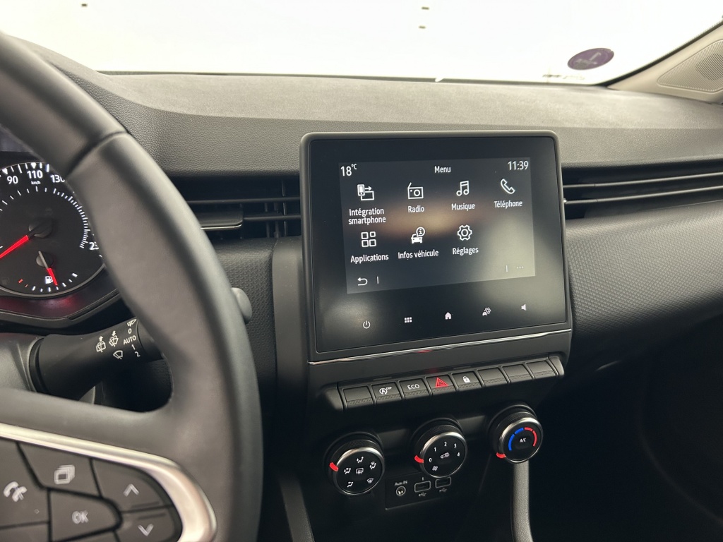 RENAULT Clio Equilibre TCe 90 - ref: 6-2971x242383 - Photo 18