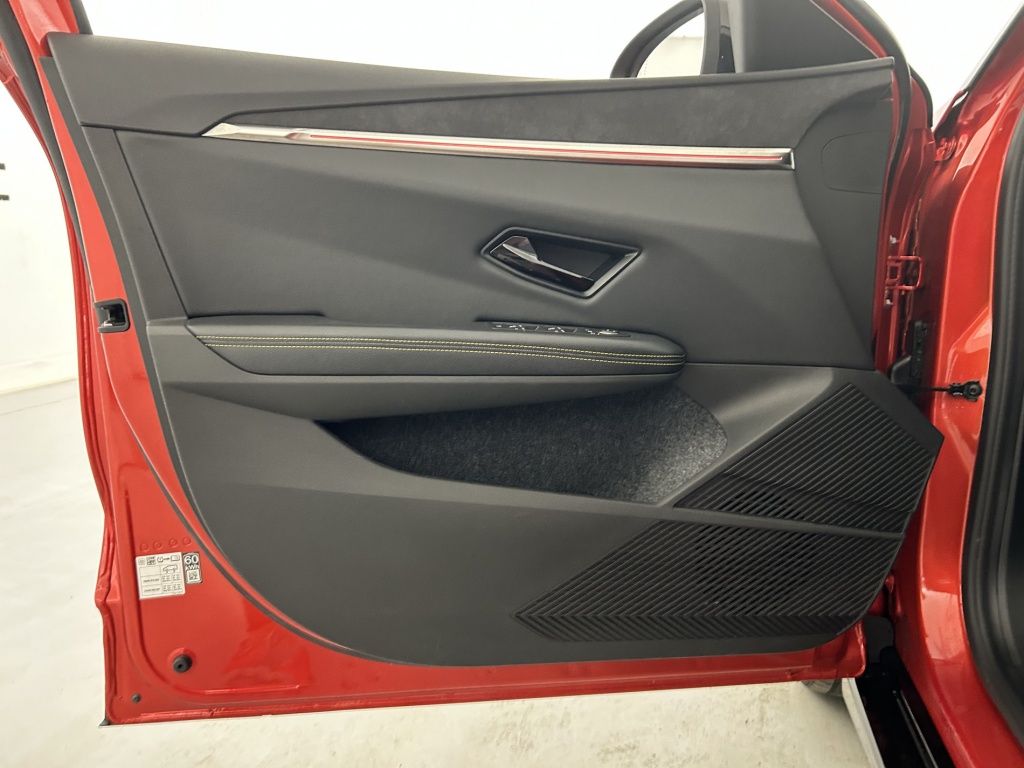 RENAULT Megane Techno EV60 220 ch super charge - ref: 6-2971x242399 - Photo 11