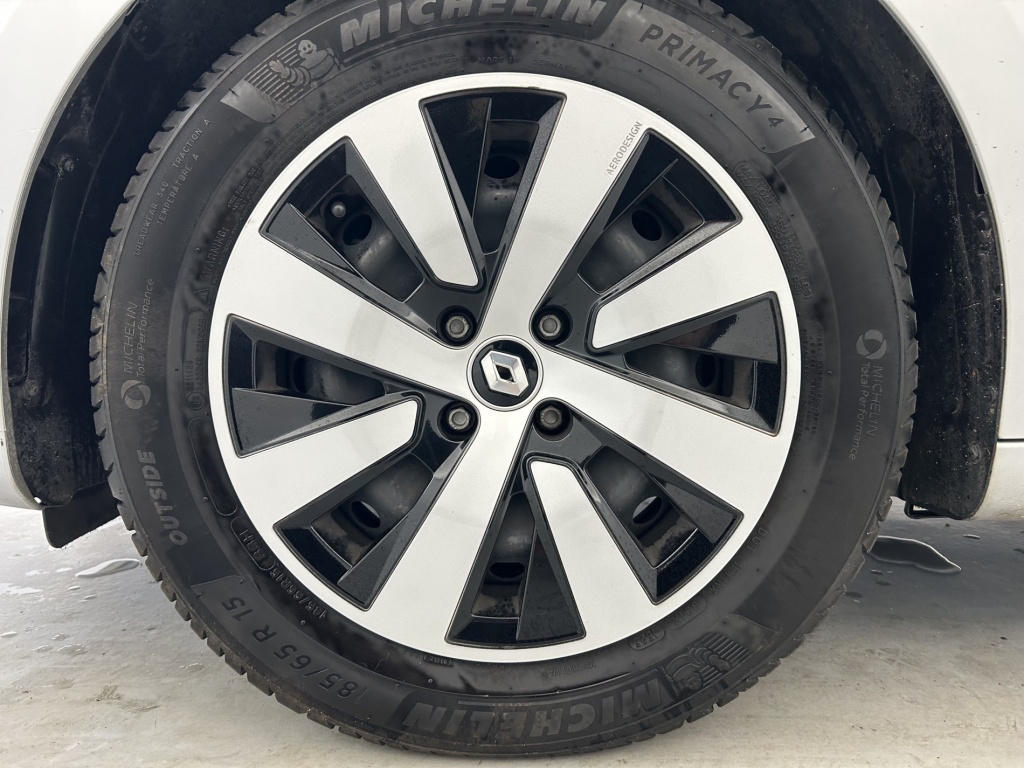 RENAULT Clio Equilibre TCe 90 - ref: 6-2971x242426 - Photo 20