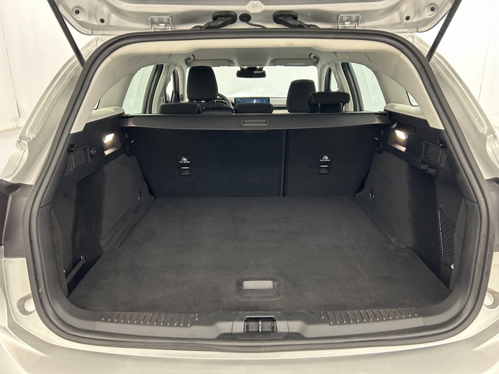 FORD Focus SW Titanium X Business 1.0 EcoB 125 - ref: 6-2971x242634 - Photo 9