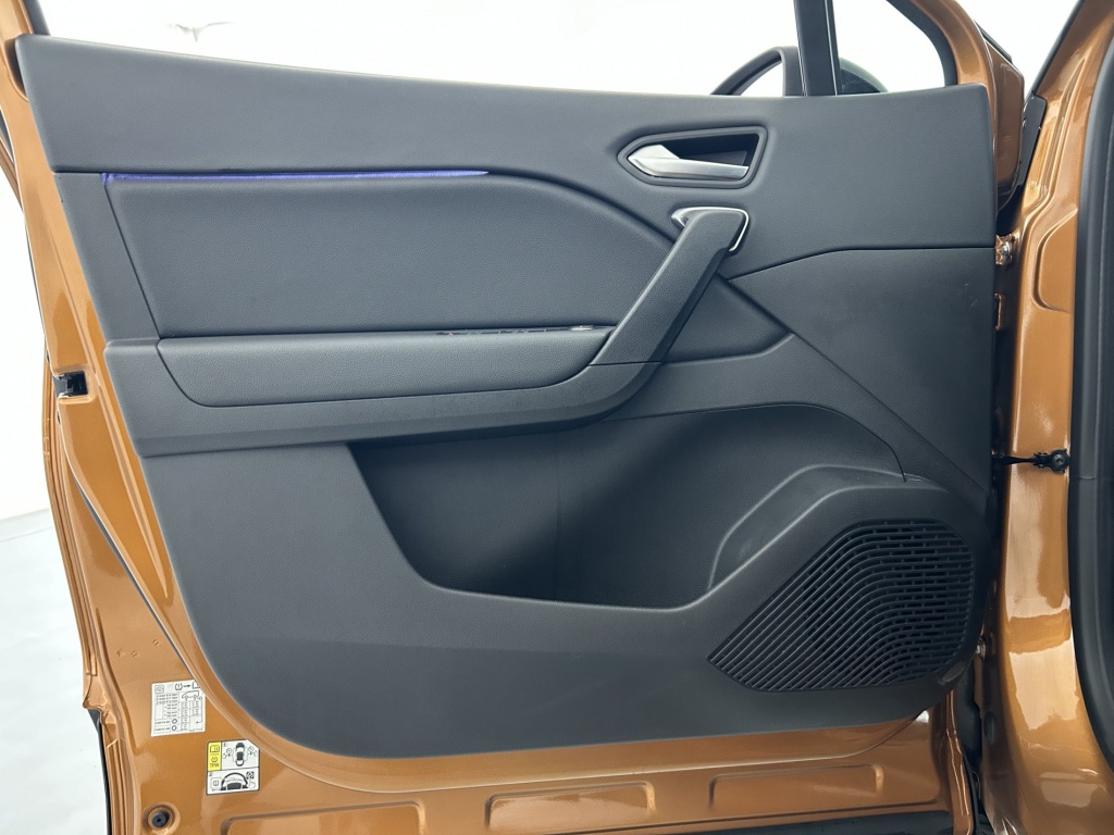 RENAULT Captur Intens TCe 90 21 - ref: 6-2971x245037 - Photo 12